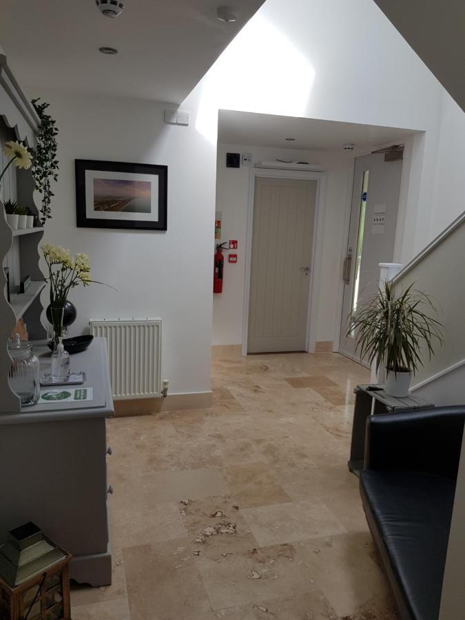 Tirah Guest House 올드버러 외부 사진