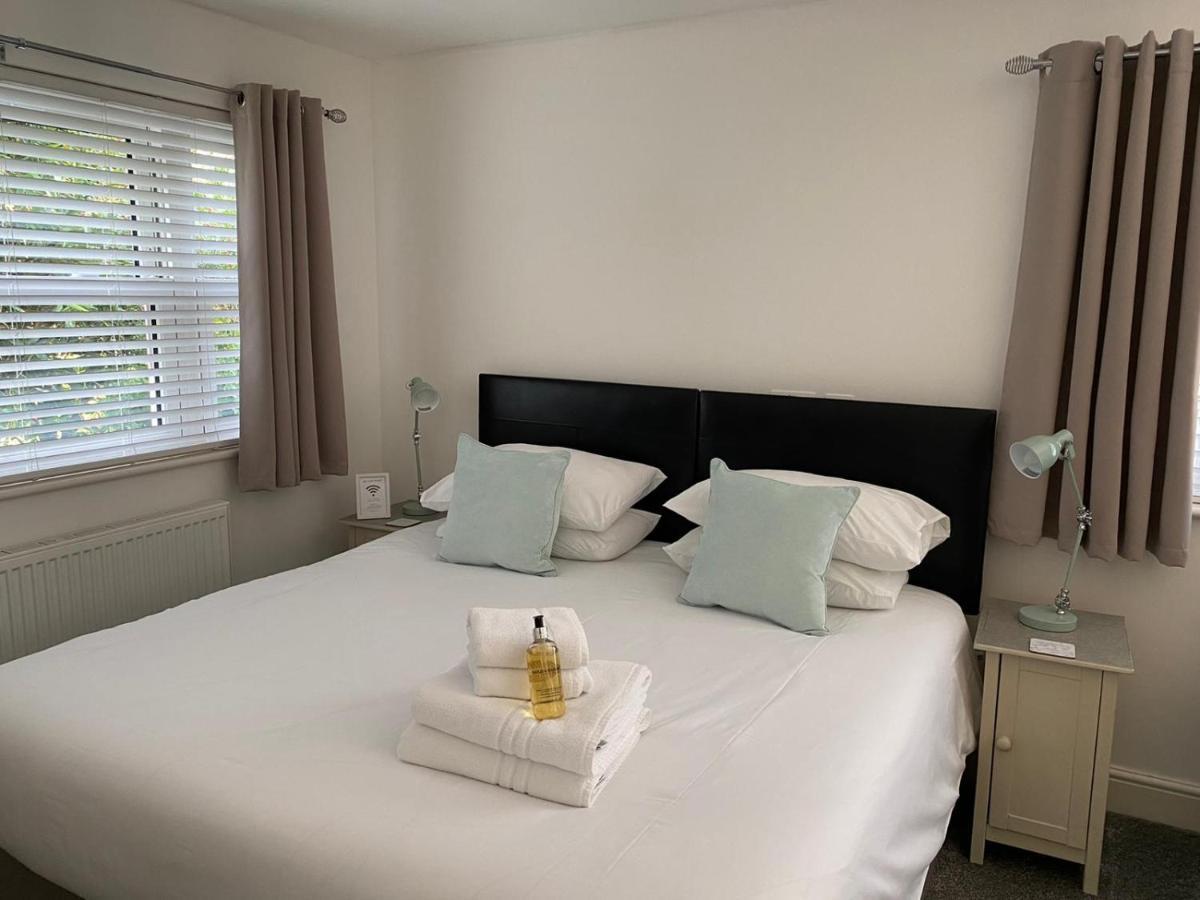 Tirah Guest House 올드버러 외부 사진