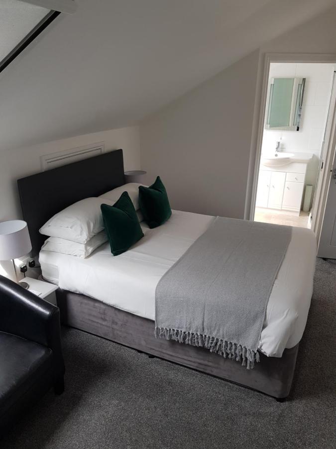 Tirah Guest House 올드버러 외부 사진