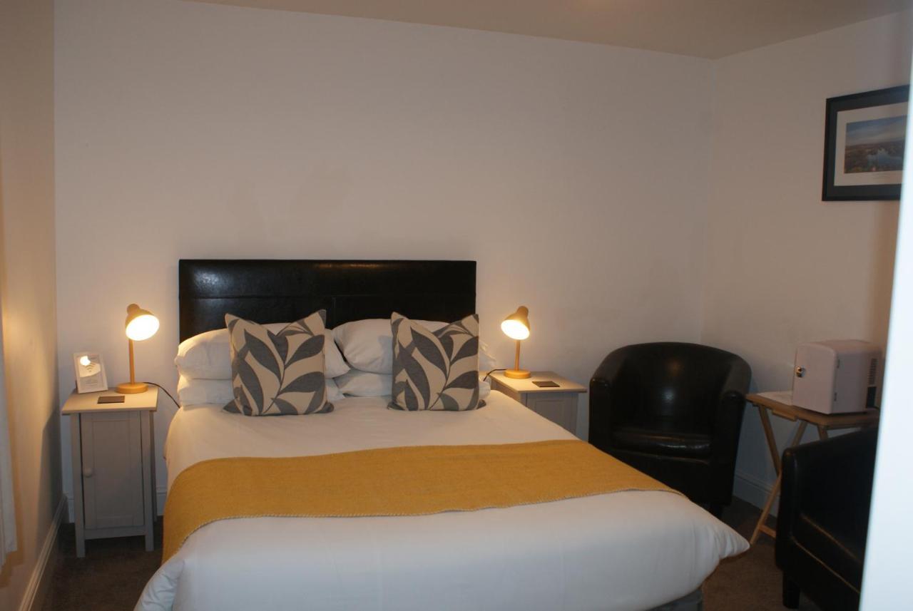 Tirah Guest House 올드버러 외부 사진